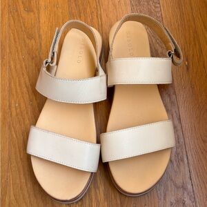 Nisolo Go-To Flatform Sandal Natural Leather Bone Size 9.5